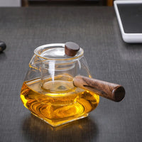 Tetera de Vidrio con Mango de Madera e Infusor Estilo Retro