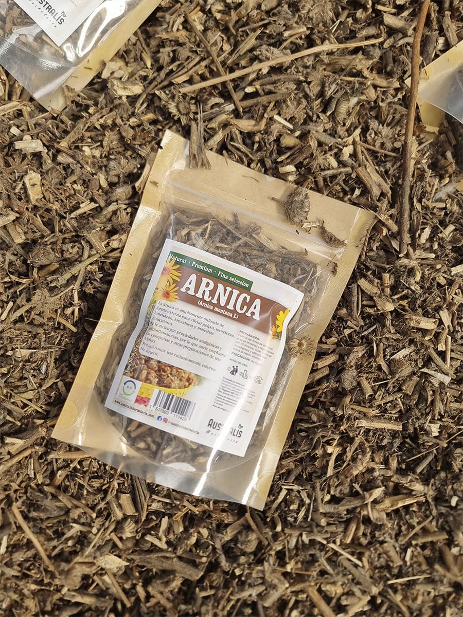 Hierba de árnica deshidratada para compresas