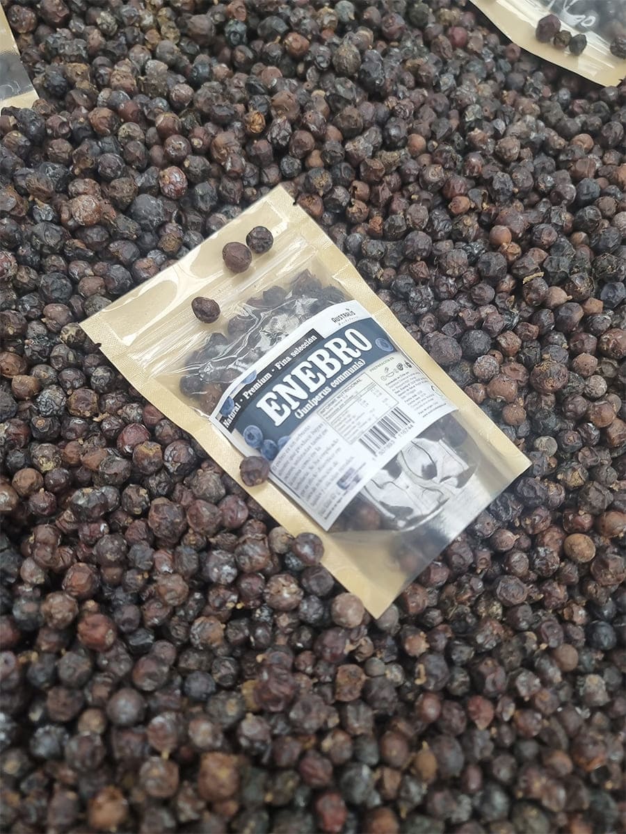 Bayas de enebro para condimentar carnes