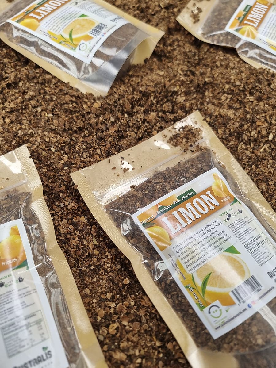 Citrus limon en cáscara deshidratada y fraccionada