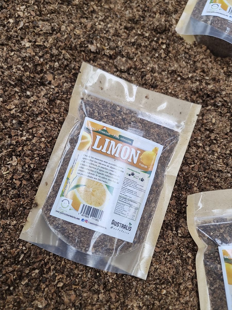 Citrus limón deshidratado en formato de cascarilla picada