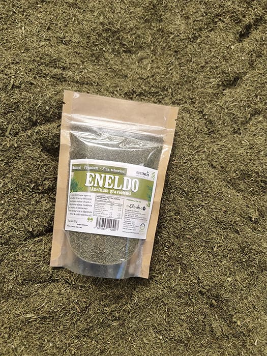Eneldo hierba seca para cocinar en chile