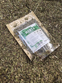 Hierba aromática seca de menta piperita
