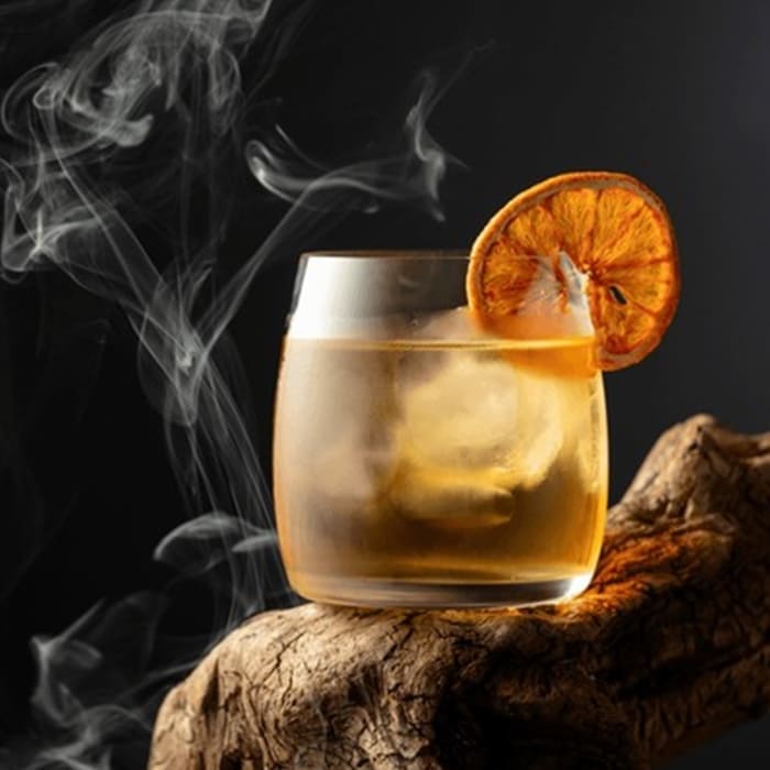 Rodajas de naranja en cocktail