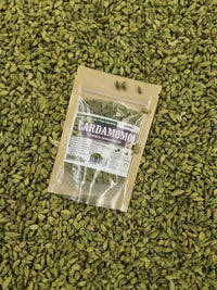 Cardamomo entero Elettaria cardamomum en presentación natural
