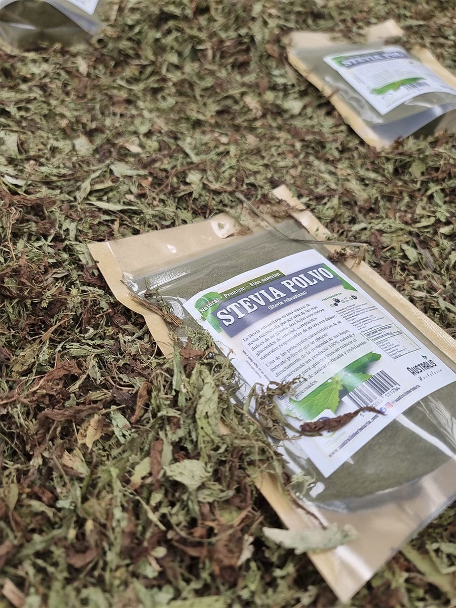 Stevia rebaudiana de hoja en presentación molida para uso culinario cotidiano